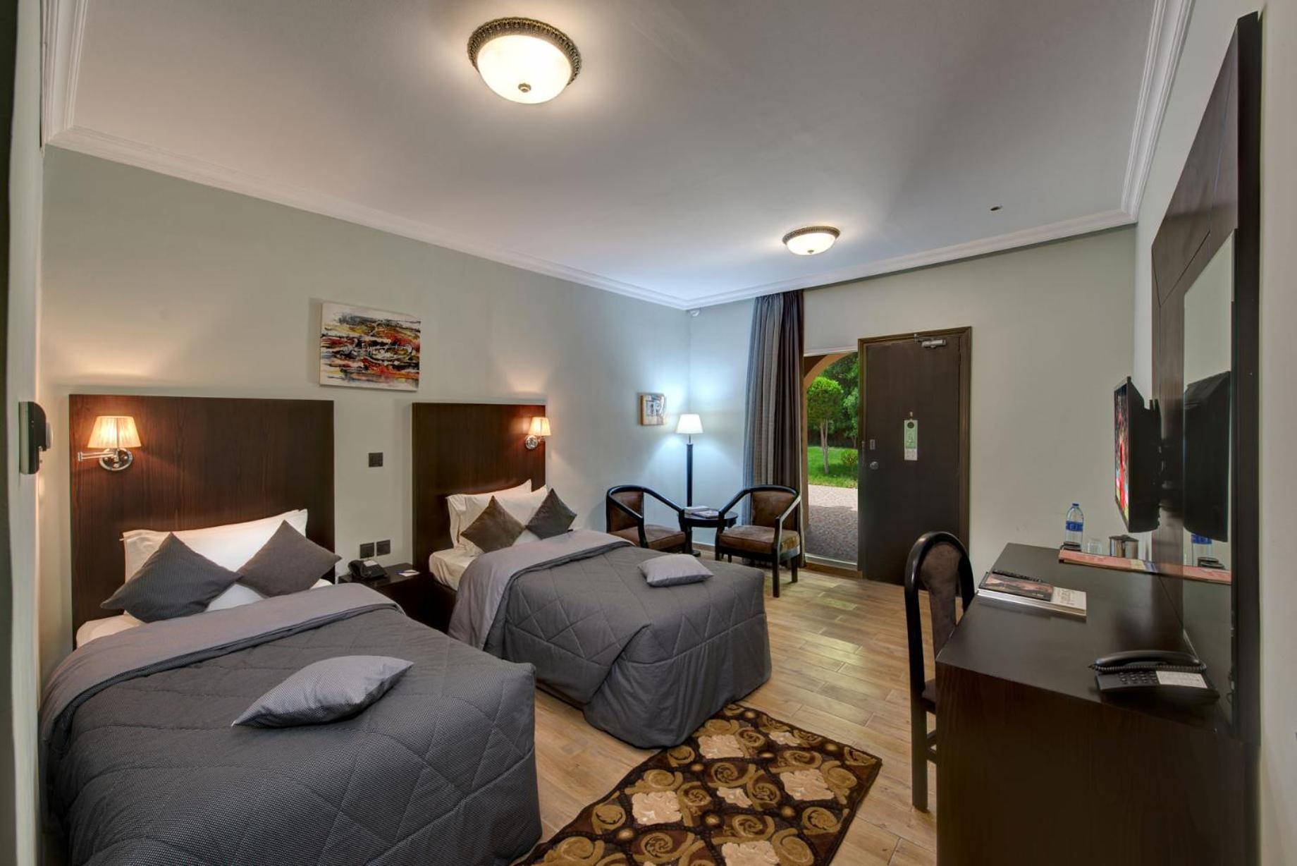 Sharjah Carlton Hotel Екстериор снимка