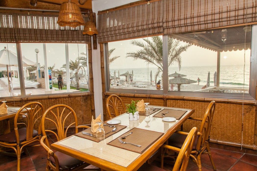 Sharjah Carlton Hotel Екстериор снимка